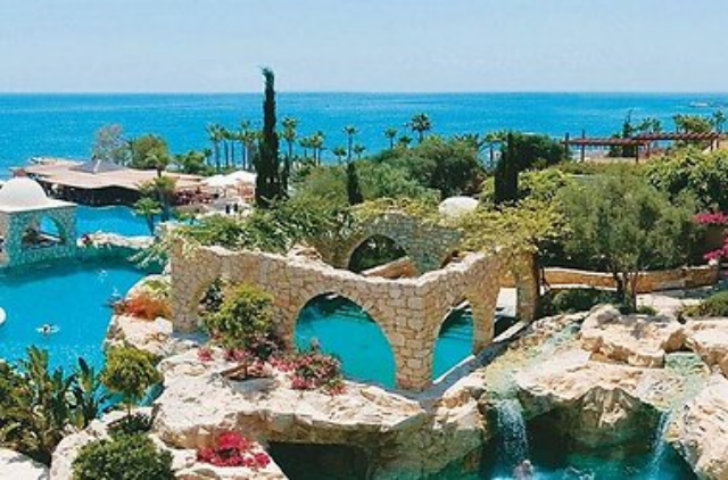 Кипрский рынок недвижимости никак не может стабилизироваться