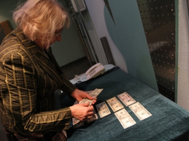 В Украину стало меньше приходить денег