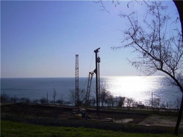 Одесский горсовет запретил скандальную стройку на склонах