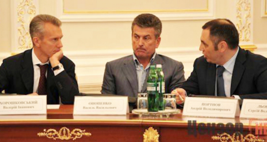 Сколько зарабатывают служители Фемиды