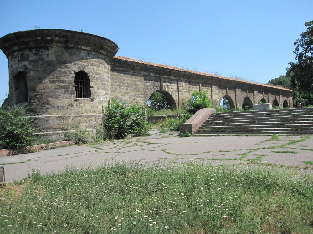 Штурм хаджибея 1789. Крепость хаджибей фильм. Население хаджибея. Хаджибей поселение. Штурм крепости хаджибей.