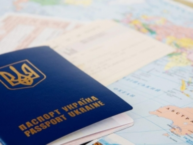 В Украине не произошло обещанного удешевления загранпаспортов
