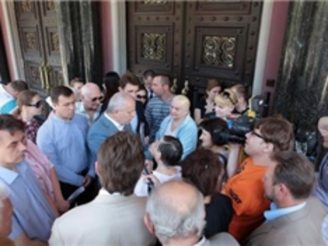 Как проблемные банки выдают вклады