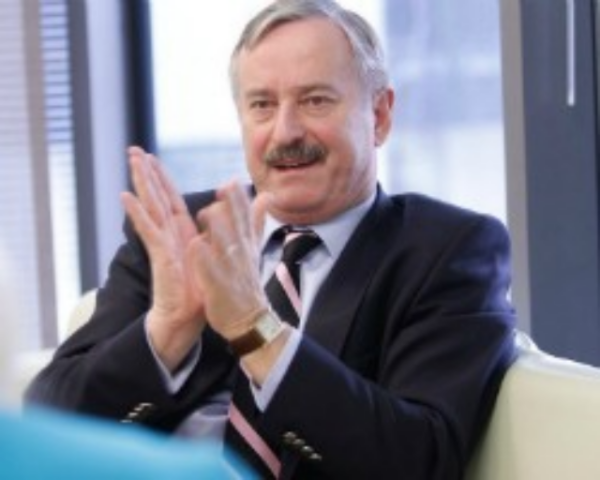 Украина получила первый транш финпомощи от ЕС в размере 100 млн евро