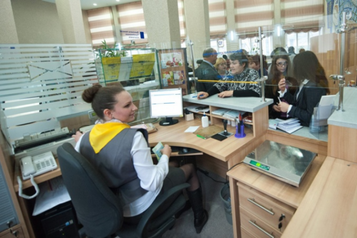 Лимит наличных покупок могут снизить до 100 тысяч гривен