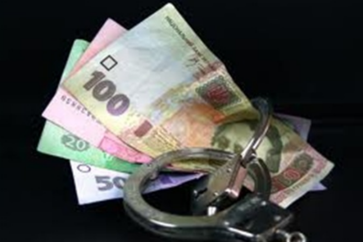 Замначальника управления архитектуры попался на крупной взятке