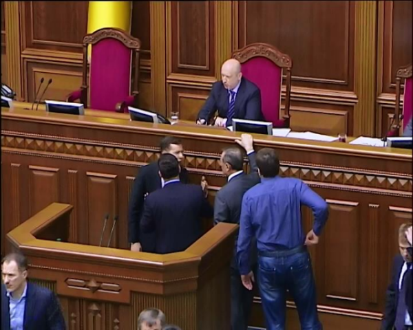 В Верховной Раде приняли закон о госзакупках со второго раза