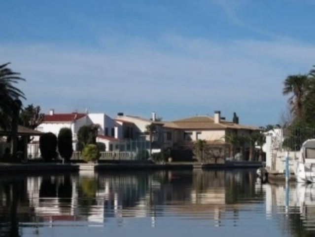 Украинские власти затеяли большую распродажу