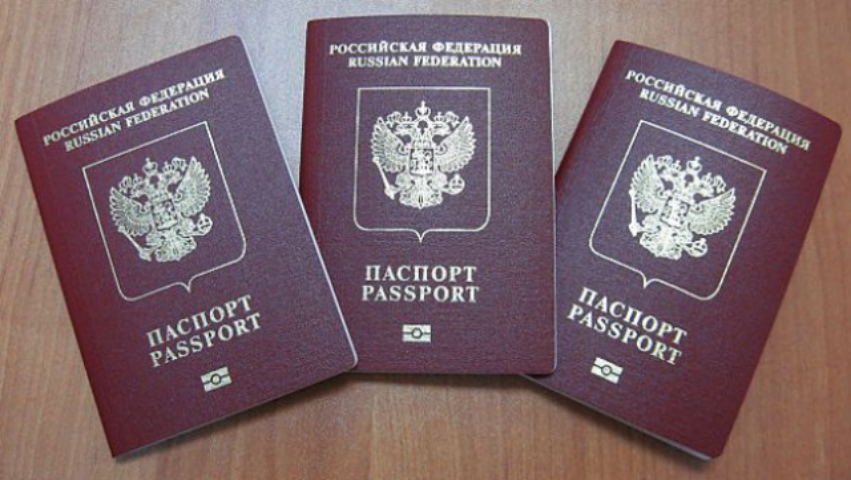 Ждем массовых выселений: жители Крыма, не имеющие крымской регистрации, должны выехать за пределы РФ до 19 апреля