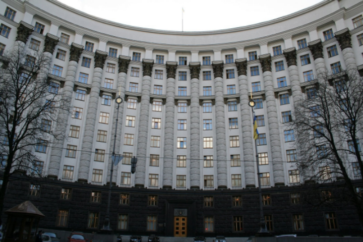 Кабмин выделил почти 1,9 млрд грн на нужды военных и 17,2 млн грн - на учебные сборы