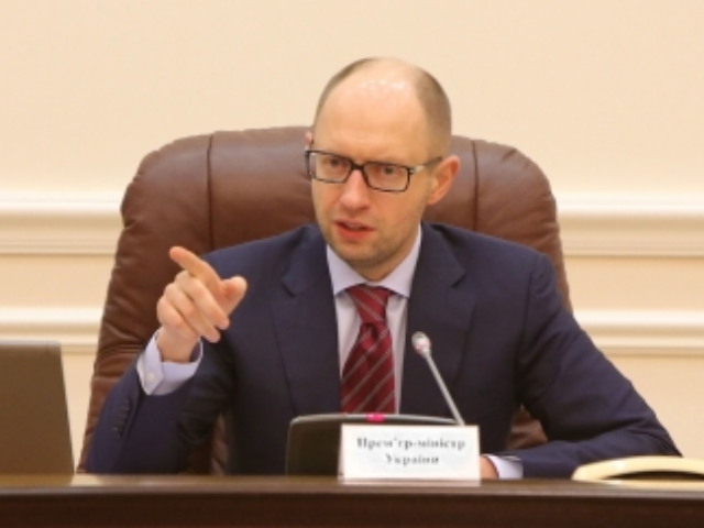 Яценюк заявил о необходимости кредитования украинской экономики