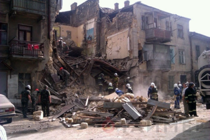 «Климовский» квартал: 103 семьи до сих пор живут на развалинах