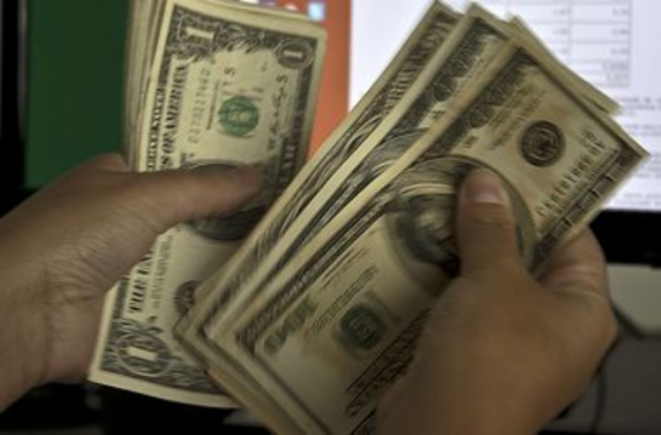 Доллар в Украине побил пятилетний рекорд дороговизны