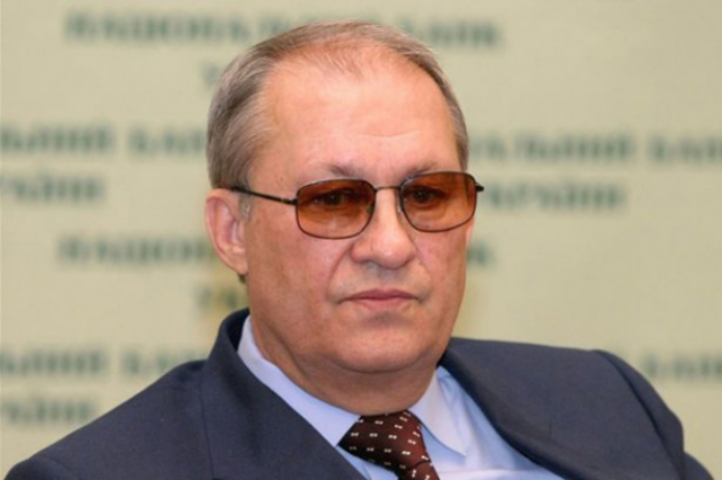 Плавающий курс - это начало конца административного рынка