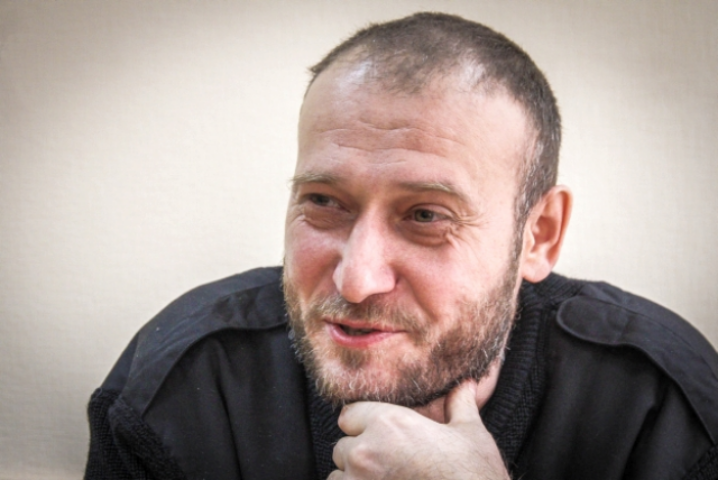 Правий сектор оголосив війну двом партіям