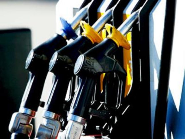 "Дефицита нефтепродуктов в Украине нет" - Э.Ставицкий