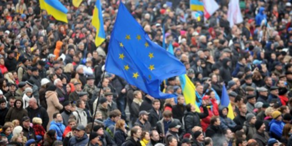 Рада звільнила від кримінальної відповідальності усіх активістів Майдану