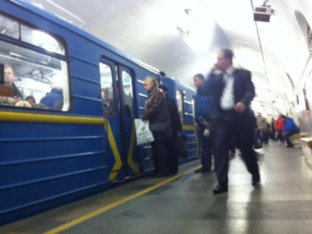 Киевский метрополитен открыл центральные станции