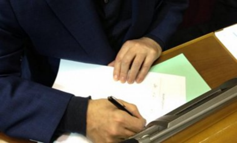 Фракцию Партии регионов в Раде покидает генерал Развадовский