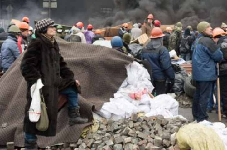 12 регионалов встали на сторону народа