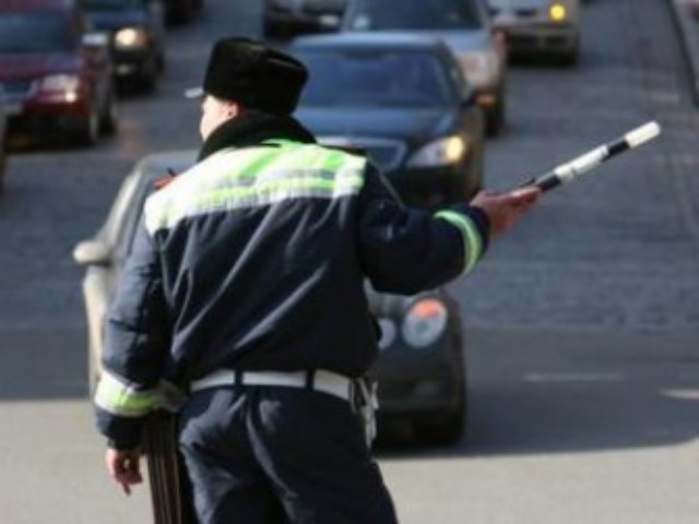 ГАИ просит водителей ограничить поездки в столицу