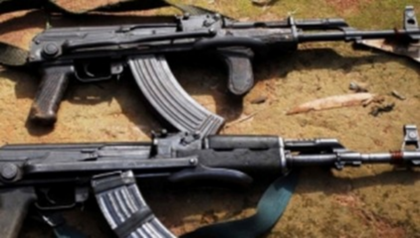 В Киеве захватили "титушек" с автоматами Калашникова