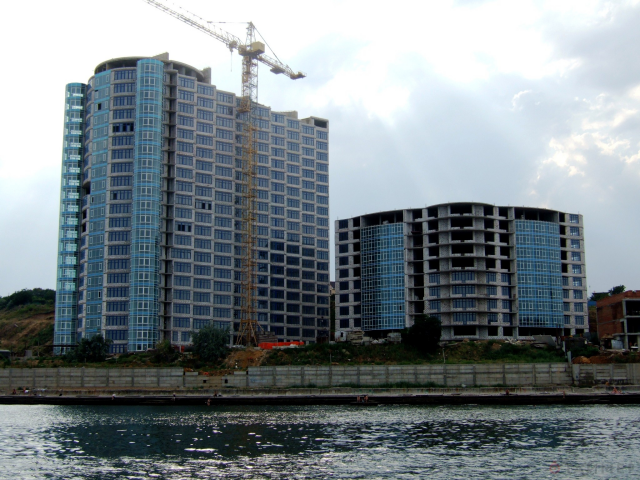 Владельцу скандального недостроя на побережье придётся раскошелиться