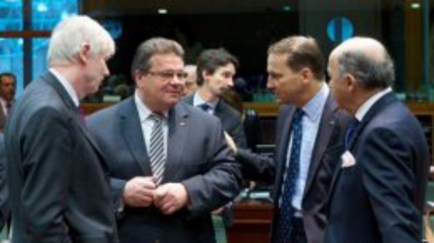 Выводы Совета ЕС по Украине: финансовая помощь только при реформах и ни одной санкции