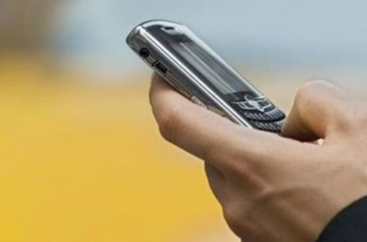 Как мошенники грабят людей по телефону и выманивают деньги с карточек