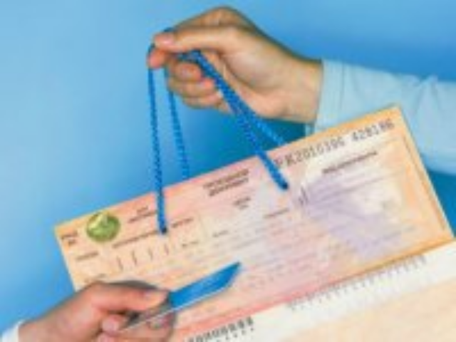 Билеты на поезд онлайн: возможности и сервисы в 2014 году