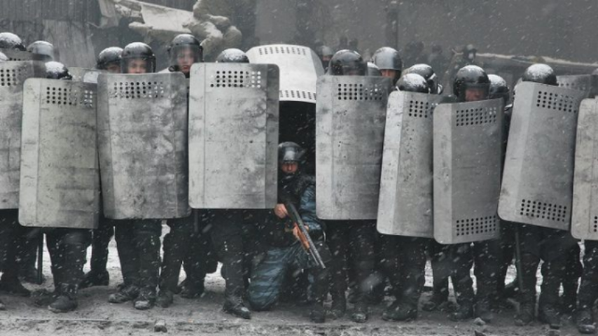 Чрезвычайное положение: возможное невозможно?