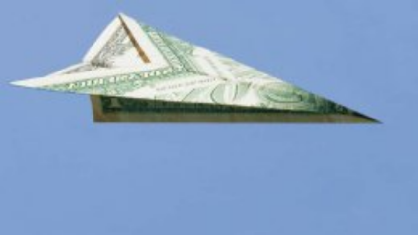 MoneyGram приостановила денежные переводы по Украине