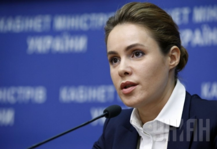 Задолженность по зарплате в Украине сократилась почти на 10%