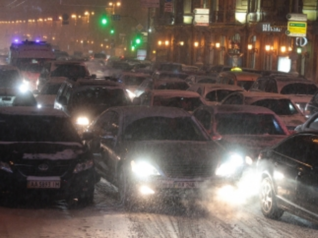 В Киеве вводят новые правила парковки