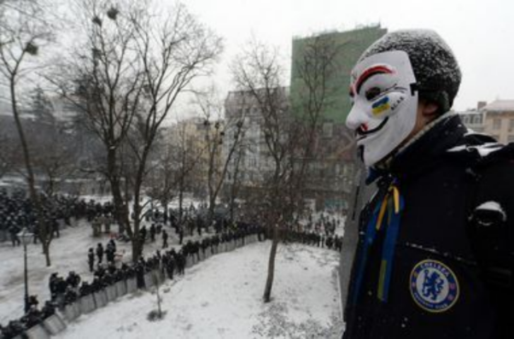 В Киеве ограничено движение общественного транспорта из-за протестов – соцсети