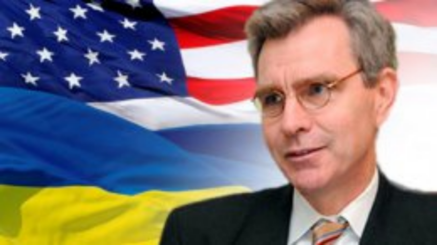 Сенат США предлагает ввести санкции против украинских чиновников