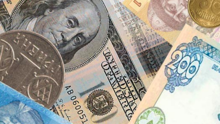 Украинцы постепенно отвыкают от доллара