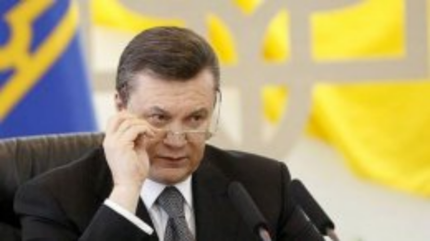 Янукович одобрил увеличение госдолга