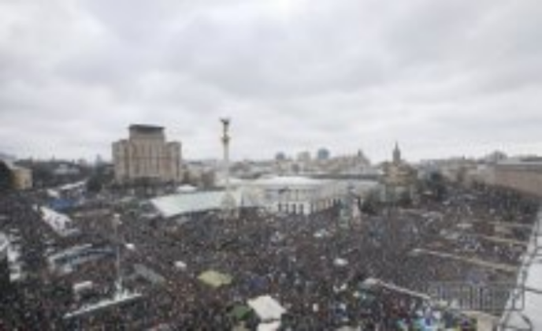 Основные политические события года: Евромайдан и резкий разворот в сторону России