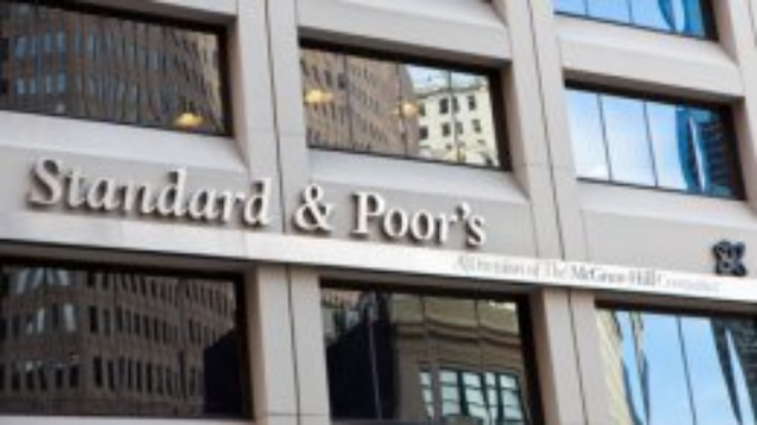 Standard & Poor's оставляет Украине неутешительные прогнозы на 2014 год