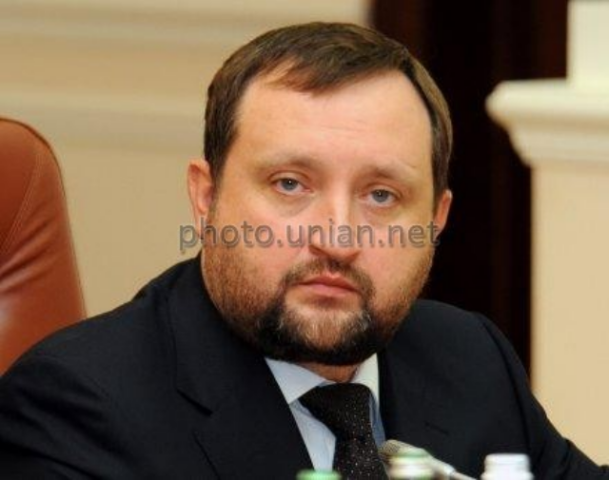 Арбузов: российские деньги пойдут на пополнение золотовалютных резервов