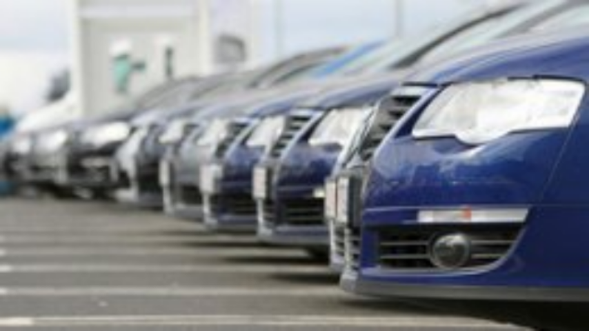 Украинцы за месяц потратили на новые авто $414,9 млн 