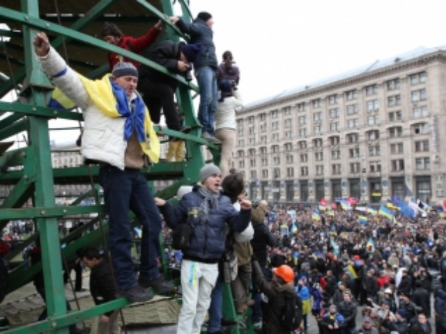 Вместо забастовки митингующие украинцы уходят в отпуск