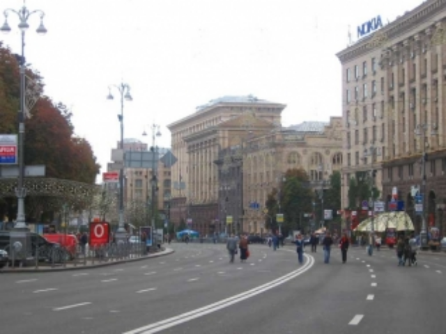 Отдельные банки начали закрывать отделения в центре Киева