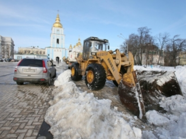 Кто и как пойдет в бой со снегом в столице