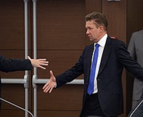 В очередной газ