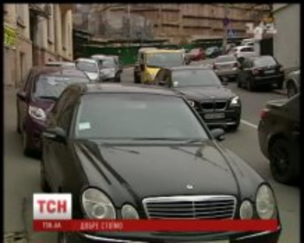 На киевских дорогах снова могут появиться эвакуаторы