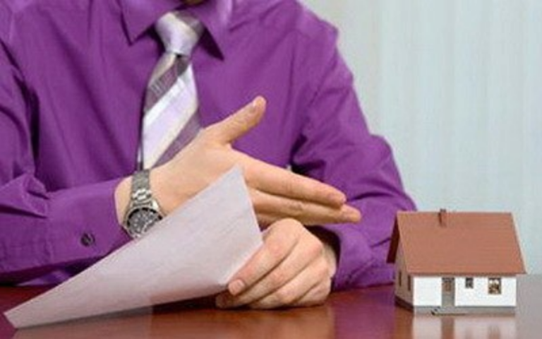 Данные о жилой недвижимости, подлежащей налогообложению, можно сверить до конца 2013 года