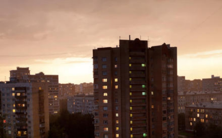 Человек человеку - волк? Два слова о любви к людям