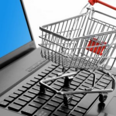 Банки все активнее развивают продажи через сеть интернет